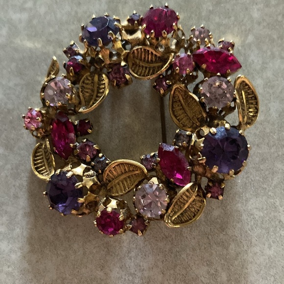 Multi colored brooch - Picture 2 of 4